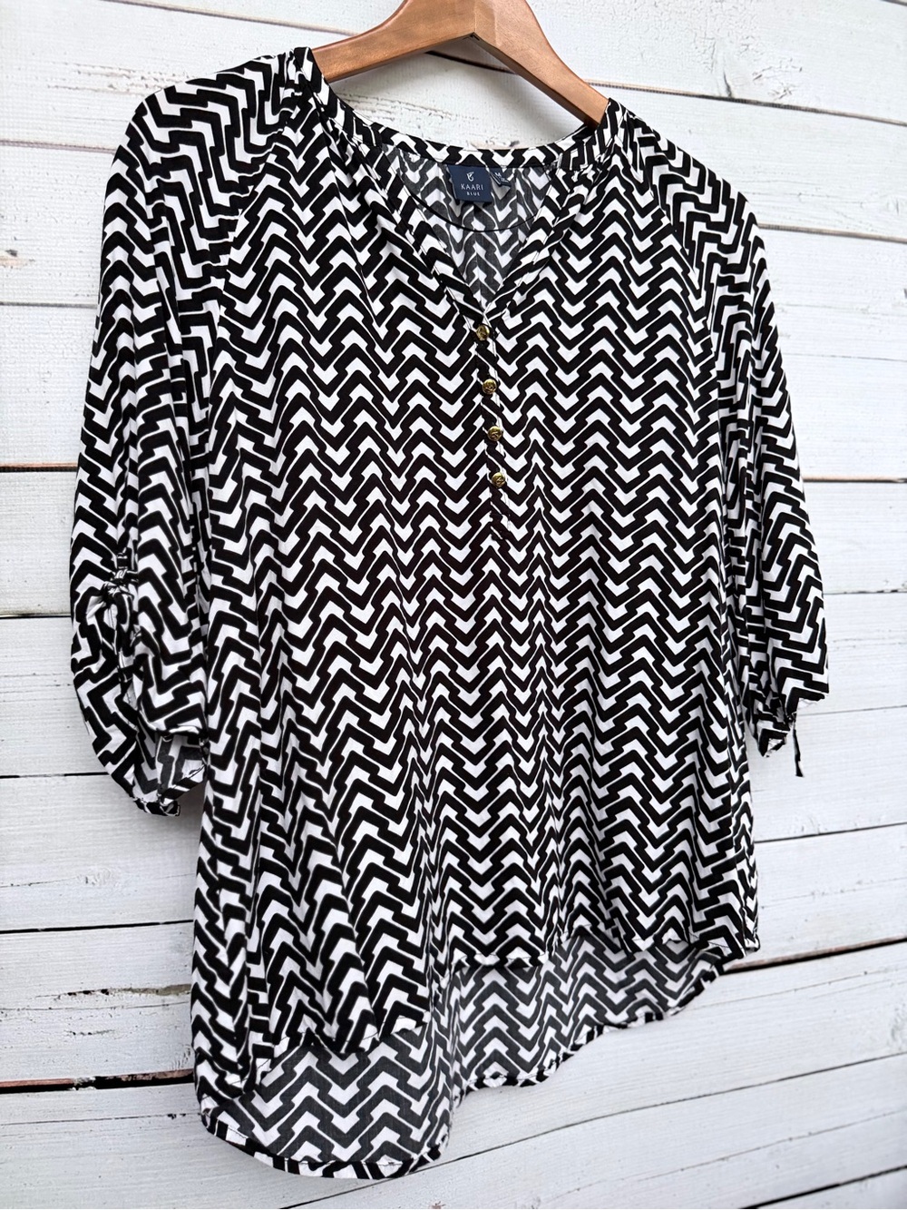 Kaari Blue Black and White Geometric Blouse - Picture 4 of 5